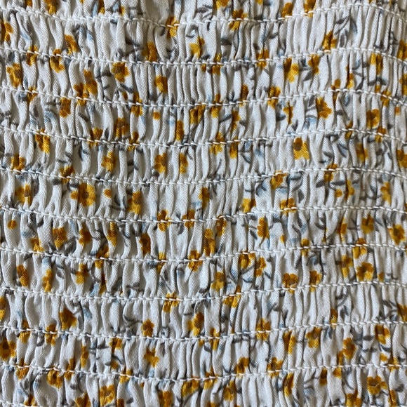 AEO Don’t Ask Why Crop Top - Picture 2 of 3